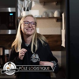 Charlotte Larsen LS Svn