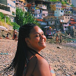 Barbara Santos
