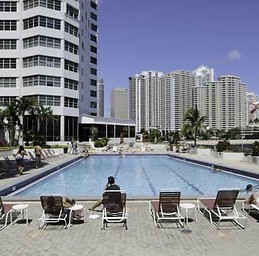 Samuel Moyano Muñoz