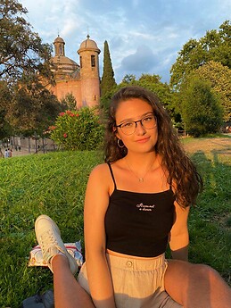 Natalia Gimenez Carballo