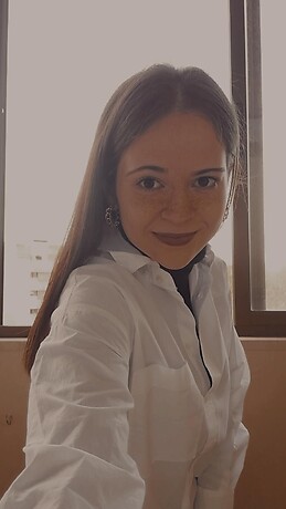Celia Arroyo Riolobos