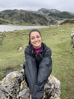 Ángela Moro Prescolí