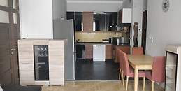 Comfortable furnished apartment in central Budapest, close to Un
