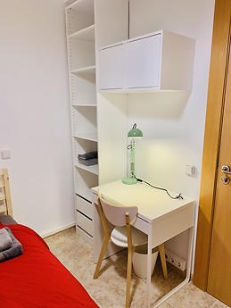 Habitación 4, en piso moderno, muebles nuevos
