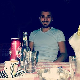 Yağız Cemil Böbür