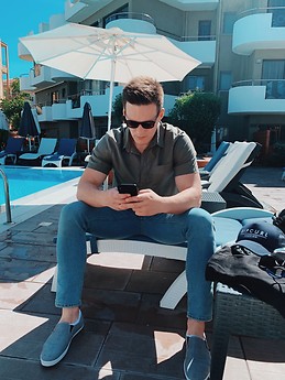 Роман Викторович