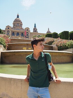 Carlos Valle silleras
