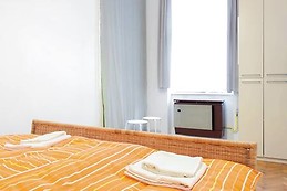 Tranquility in heart of Budapest, 2 bedrooms, 4 people
