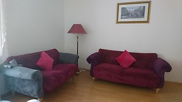 Quite room in a 2 - bedroom apartment located a few steps from