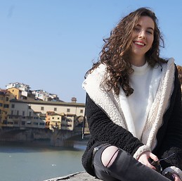 Andrea Contreras Romo