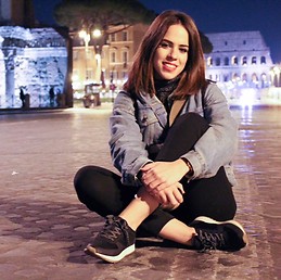 Cintia Laguardia Mata