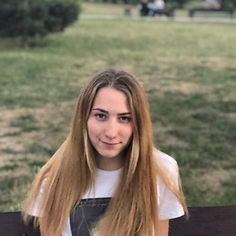 Александра Ларькина