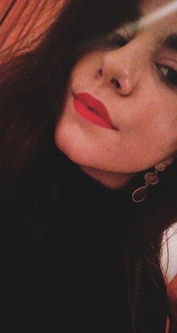 María Flores Hermosel