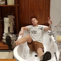 Петр Луотонен