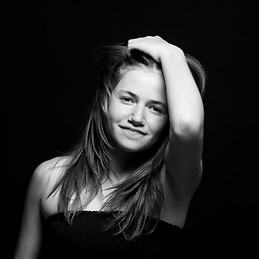 Aina Moncho
