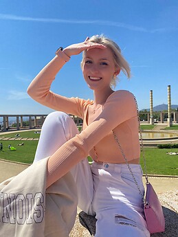 Dasha Suils