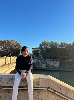 Alejandro Garcia Vega