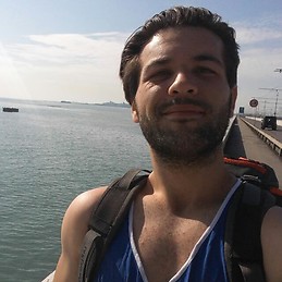 Arif Sezinir Yalçın