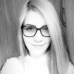 Cristina Prisăcăruță