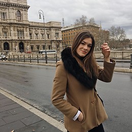 Lucía Sánchez De Val Rodríguez