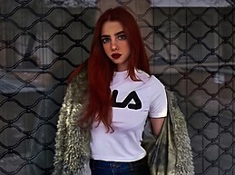 Альбина Рустамова