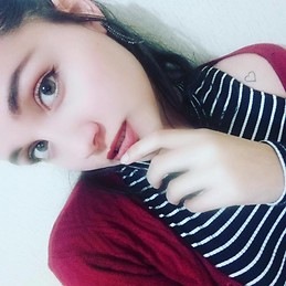 Coralia Izurieta Doble