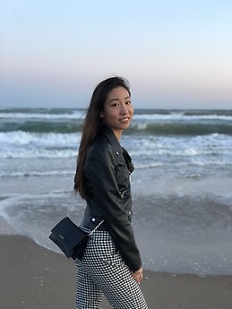 Ivana Zhan