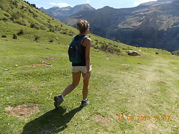 Claudia Escuer Letosa