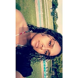 Lili Dos Santos Edirimuni