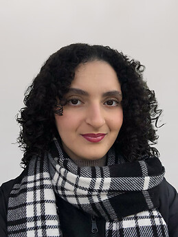 Yousra Bouzambou