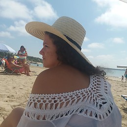 Maria Amoscotegui De Saavedra Postigo