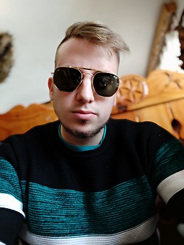 Enrique  Hernando Ferarios