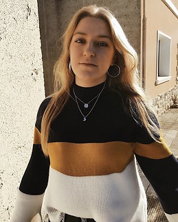 ELENA CALDERON