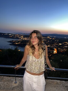 Clara Fernández Navarro