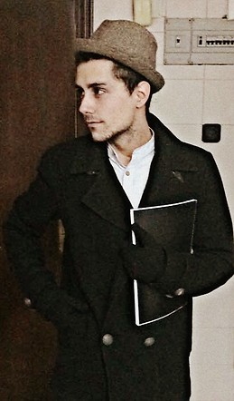 Carlos Álvarez