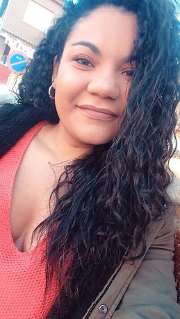 Andrea Mayombo Serrano