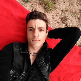 Darío Esteban