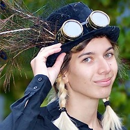 Lofnheid Trolldóttir