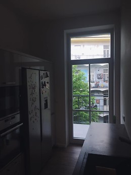 En-suite room available in a large apartment in prague 5