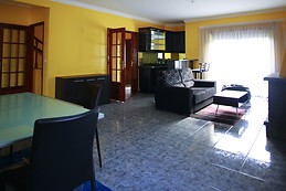 [ERASMUS HOUSE FOR RENT] - 2 minutes walk from the University in