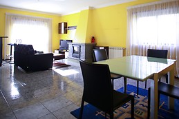 [ERASMUS HOUSE FOR RENT] - 2 minutes walk from the University in