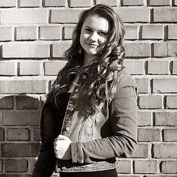 Karolína Dolejšová