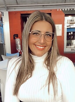 Raquel Agenjo