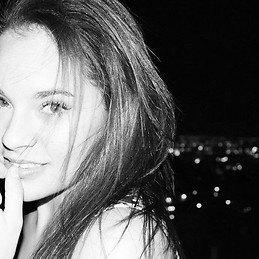 Ana Luiza Gallego Macedo