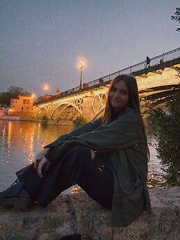 Ana Zaragoza