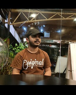 NIKHIL UNNI Valiyaparambil