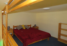 Perfect located fully furnished 47m2 flat next to Kalvin ter and