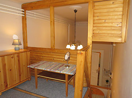 Perfect located fully furnished 47m2 flat next to Kalvin ter and