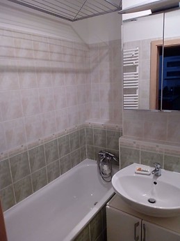 45 sqm fully equipped apartment close to tram 4-6 and metro blue