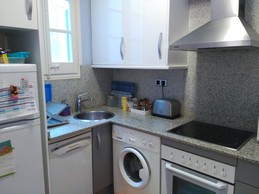 Female double room available in Tarragona centre!